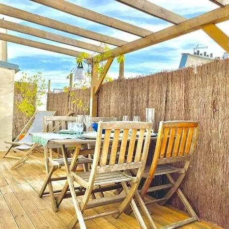 Appart Cosy 4 Pers Avec Terrasse Vue Sur Les Toits Paris