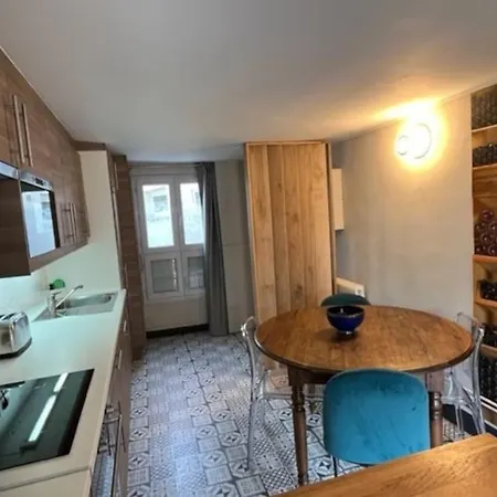 Apartment Appart Cosy 4 Pers Avec Terrasse Vue Sur Les Toits