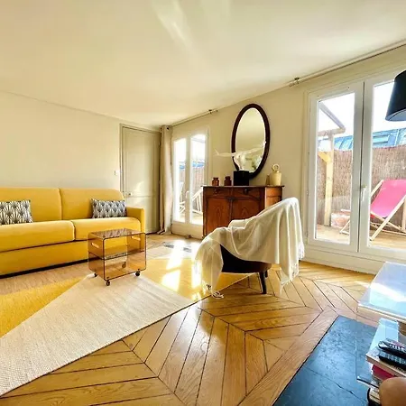 Appart Cosy 4 Pers Avec Terrasse Vue Sur Les Toits *